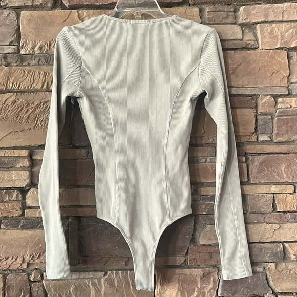 NWT AGOLDE Devlin Thong Bodysuit! - Picture 6 of 9